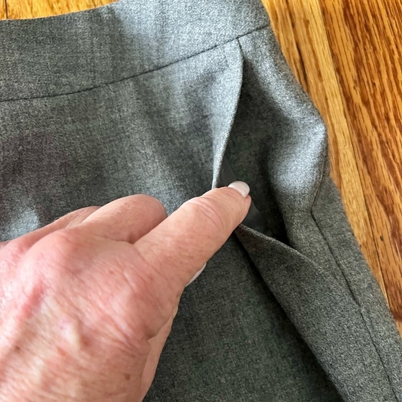 Talbots Petites Women’s Size 10 Gray Wool Dress Slacks Pants Lined - Picture 4 of 10